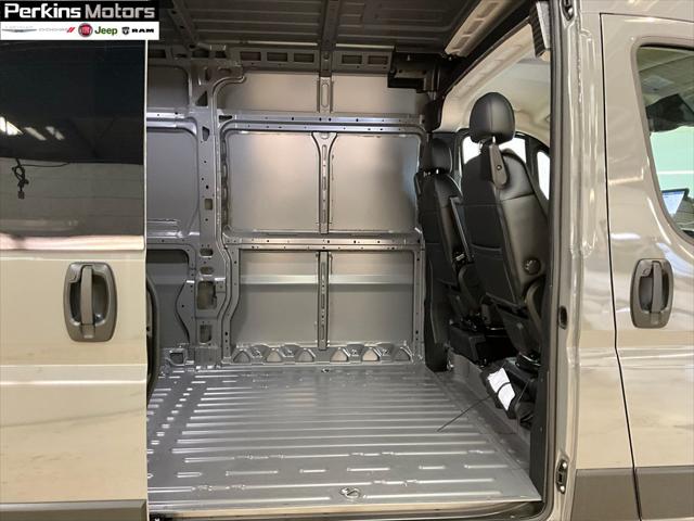 2025 RAM Ram ProMaster RAM PROMASTER 3500 SLT+ CARGO VAN HIGH ROOF 136 WB