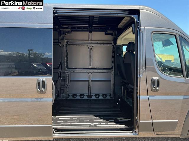 2025 RAM Ram ProMaster RAM PROMASTER 1500 SLT CARGO VAN HIGH ROOF 136 WB 2025 RAM Ram ProMaster RAM PROMASTER 1500 SLT CARGO VAN HIGH ROOF 136 WB