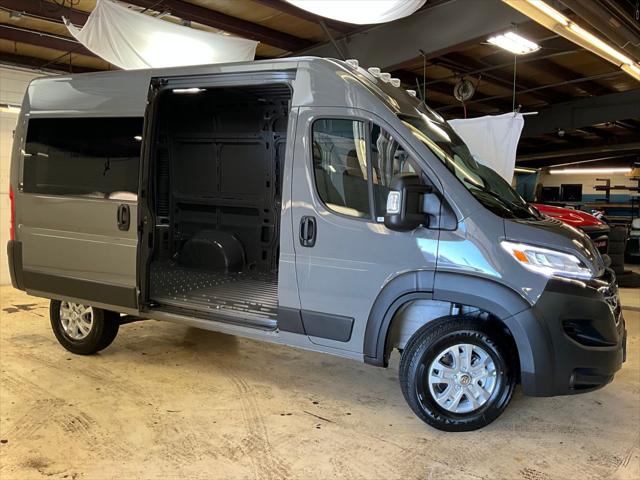 2025 RAM Ram ProMaster RAM PROMASTER 1500 SLT CARGO VAN HIGH ROOF 136 WB