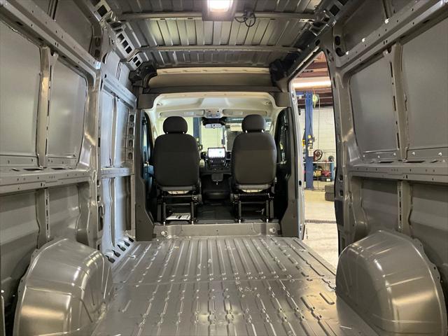 2025 RAM Ram ProMaster RAM PROMASTER 1500 SLT CARGO VAN HIGH ROOF 136 WB