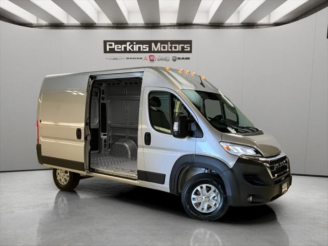 2025 RAM Ram ProMaster RAM PROMASTER 1500 SLT CARGO VAN HIGH ROOF 136 WB