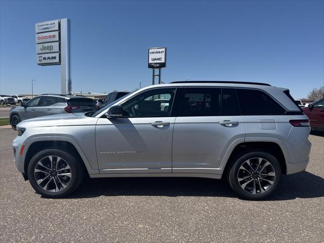 2025 Jeep Grand Cherokee GRAND CHEROKEE OVERLAND 4X4