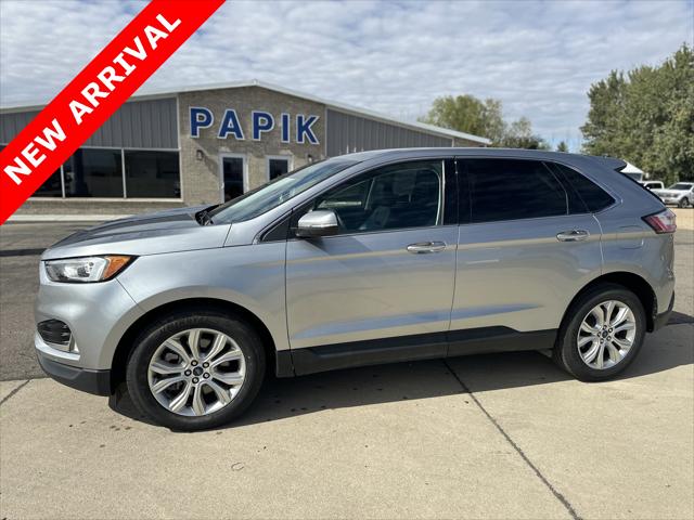 2022 Ford Edge Titanium