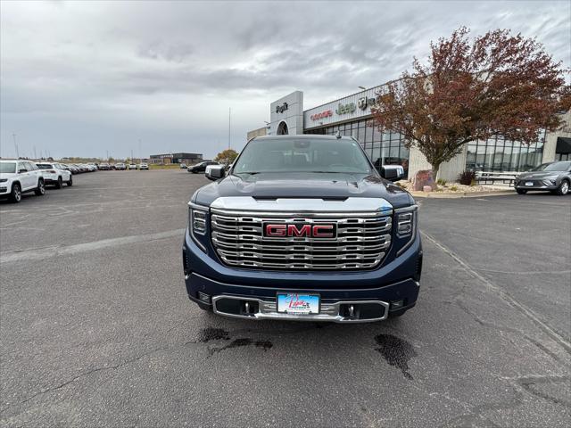 2023 GMC Sierra 1500 4WD Crew Cab Short Box Denali