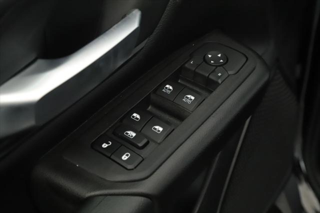 2025 Ram 1500 Tradesman Crew Cab 4x4 5'7" Box