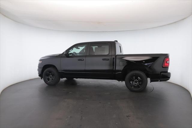 2025 Ram 1500 Tradesman Crew Cab 4x4 5'7" Box