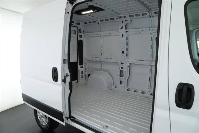 2024 Ram ProMaster 2500 Cargo Van SLT High Roof 136" WB