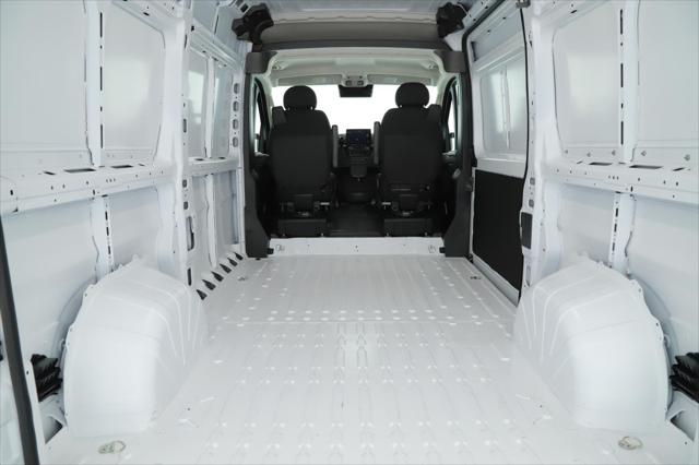 2024 Ram ProMaster 2500 Cargo Van SLT High Roof 136" WB