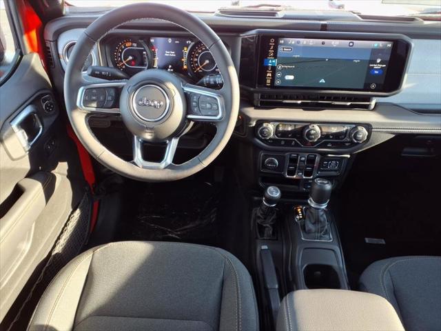 2025 Jeep Wrangler 4-Door Sahara 4x4