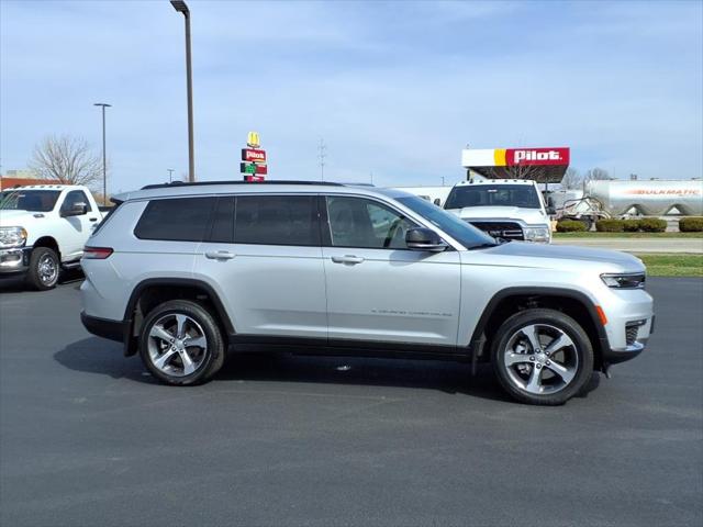 2025 Jeep Grand Cherokee GRAND CHEROKEE L LIMITED 4X4
