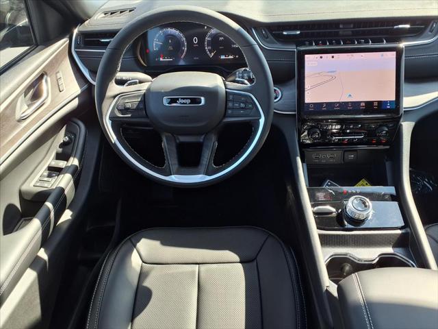 2025 Jeep Grand Cherokee GRAND CHEROKEE LIMITED 4X4 2025 Jeep Grand Cherokee GRAND CHEROKEE LIMITED 4X4