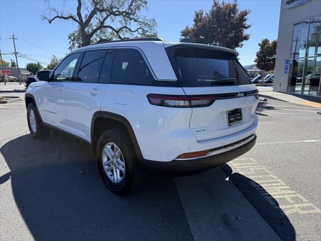 2025 Jeep Grand Cherokee GRAND CHEROKEE LAREDO 4X4 2025 Jeep Grand Cherokee GRAND CHEROKEE LAREDO 4X4