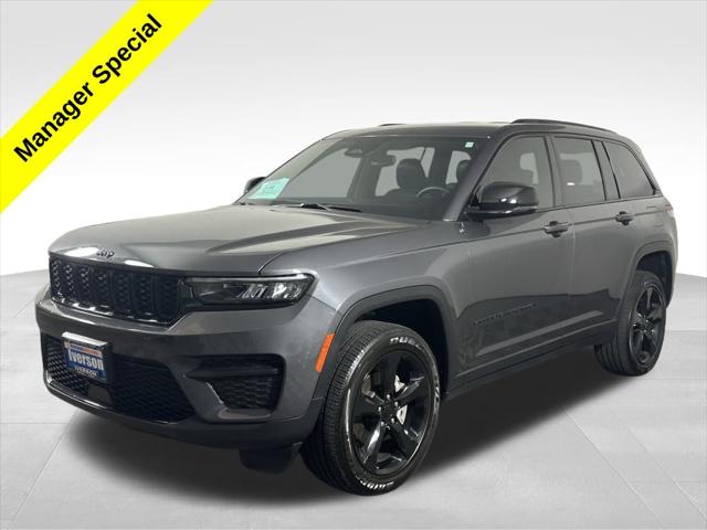 2023 Jeep Grand Cherokee Altitude 4x4 2023 Jeep Grand Cherokee Altitude 4x4