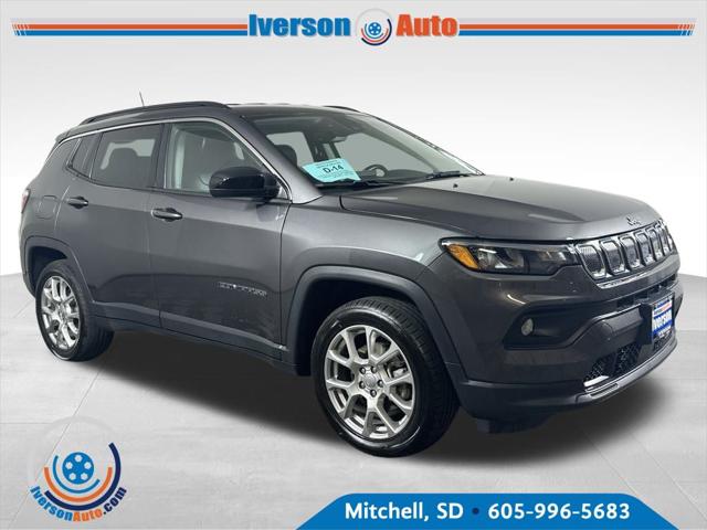 2022 Jeep Compass Latitude Lux 4x4 2022 Jeep Compass Latitude Lux 4x4