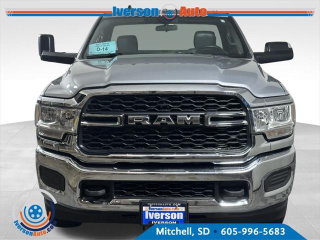 2022 RAM 2500 Tradesman Regular Cab 4x4 8 Box 2022 RAM 2500 Tradesman Regular Cab 4x4 8 Box