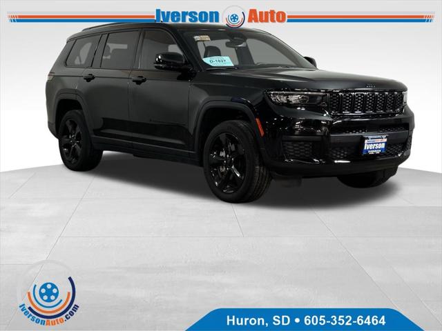 2023 Jeep Grand Cherokee L Altitude 4x4 2023 Jeep Grand Cherokee L Altitude 4x4