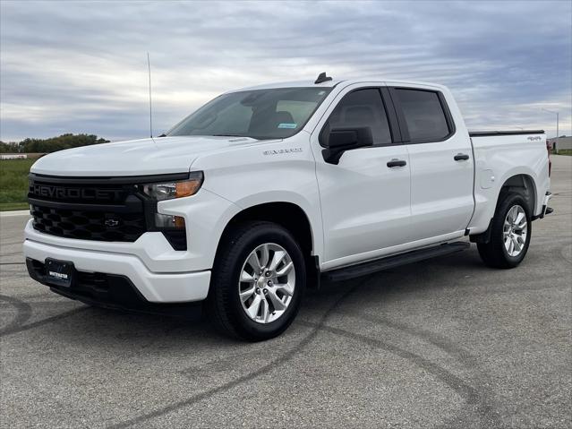 2025 Chevrolet Silverado 1500 4WD Crew Cab Short Bed Custom