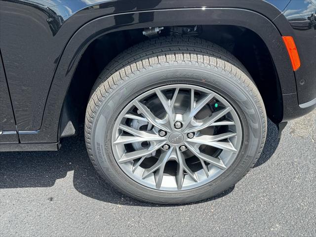 2025 Jeep Grand Cherokee GRAND CHEROKEE L SUMMIT 4X4 2025 Jeep Grand Cherokee GRAND CHEROKEE L SUMMIT 4X4