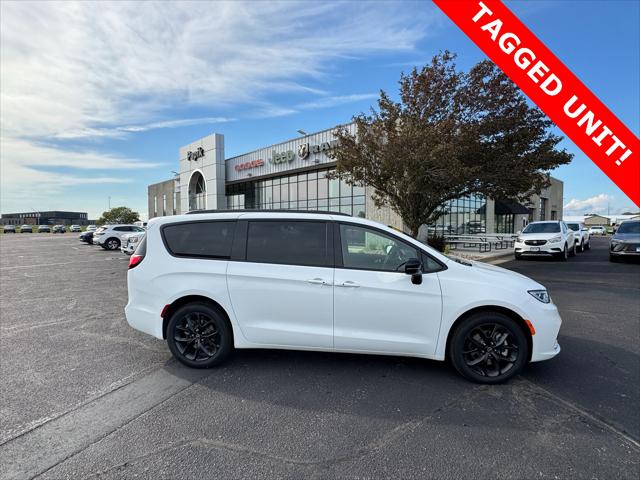 2026 Chrysler Pacifica PACIFICA LIMITED AWD 2026 Chrysler Pacifica PACIFICA LIMITED AWD