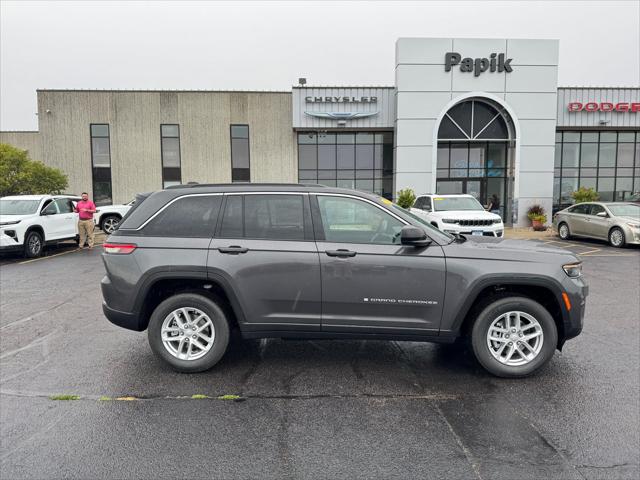 2025 Jeep Grand Cherokee GRAND CHEROKEE LAREDO X 4X4 2025 Jeep Grand Cherokee GRAND CHEROKEE LAREDO X 4X4