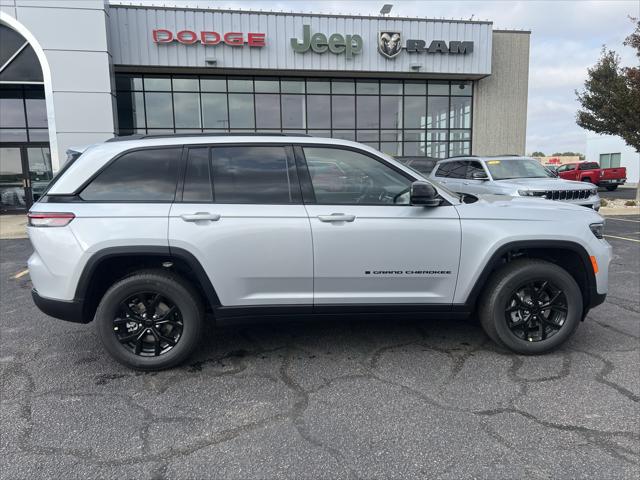 2025 Jeep Grand Cherokee GRAND CHEROKEE ALTITUDE X 4X4 2025 Jeep Grand Cherokee GRAND CHEROKEE ALTITUDE X 4X4