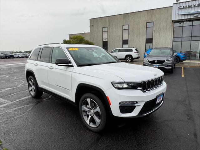 2025 Jeep Grand Cherokee GRAND CHEROKEE LIMITED 4X4 2025 Jeep Grand Cherokee GRAND CHEROKEE LIMITED 4X4