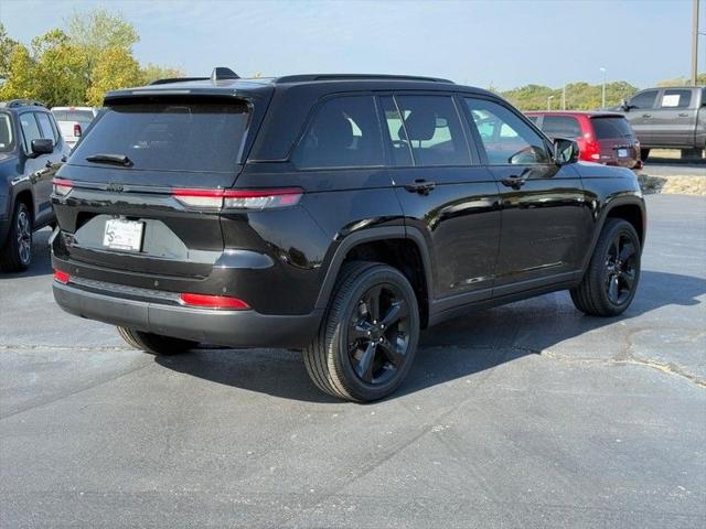 2022 Jeep Grand Cherokee Altitude 4x4