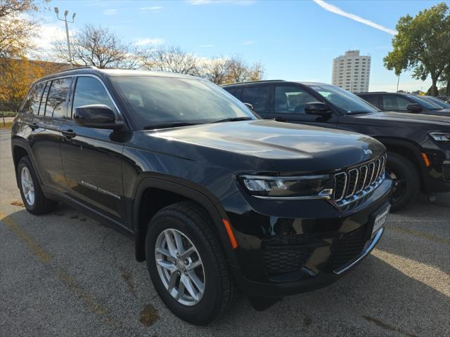 2025 Jeep Grand Cherokee GRAND CHEROKEE LAREDO X 4X4 2025 Jeep Grand Cherokee GRAND CHEROKEE LAREDO X 4X4