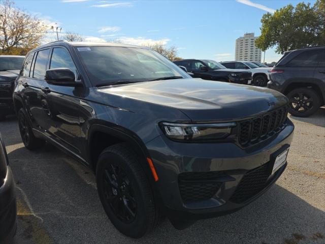 2025 Jeep Grand Cherokee GRAND CHEROKEE ALTITUDE X 4X4