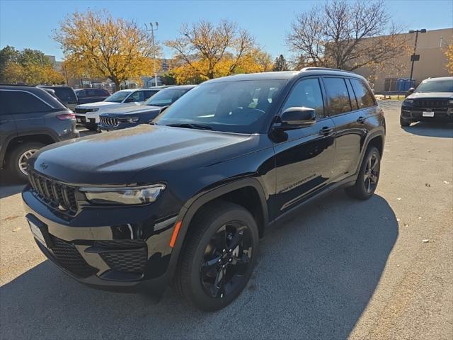 2025 Jeep Grand Cherokee GRAND CHEROKEE ALTITUDE X 4X4 2025 Jeep Grand Cherokee GRAND CHEROKEE ALTITUDE X 4X4