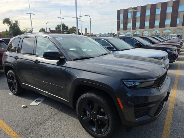 2025 Jeep Grand Cherokee GRAND CHEROKEE ALTITUDE X 4X4