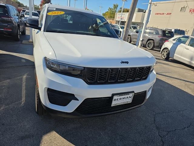 2025 Jeep Grand Cherokee GRAND CHEROKEE ALTITUDE X 4X4