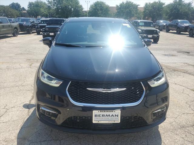 2026 Chrysler Pacifica PACIFICA SELECT AWD