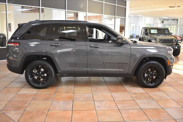 2025 Jeep Grand Cherokee GRAND CHEROKEE ALTITUDE 4X4