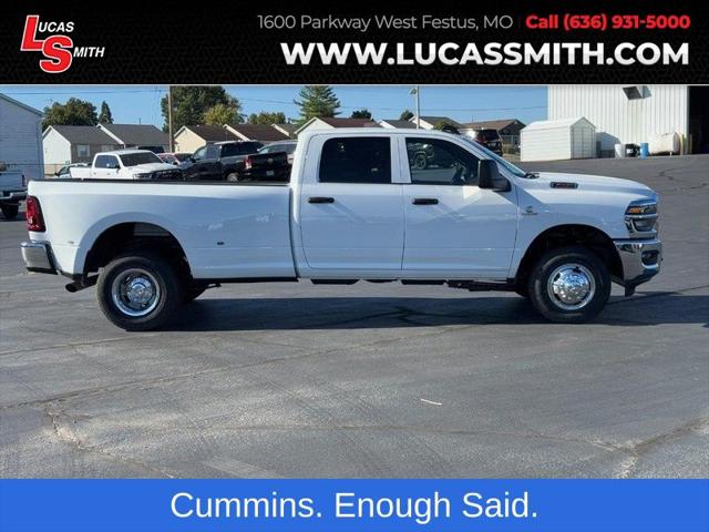 2026 RAM Ram 3500 RAM 3500 TRADESMAN CREW CAB 4X4 8 BOX