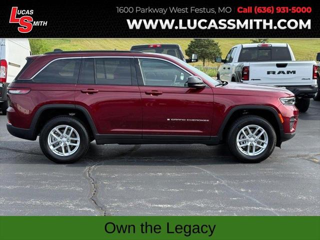 2025 Jeep Grand Cherokee GRAND CHEROKEE LAREDO X 4X4