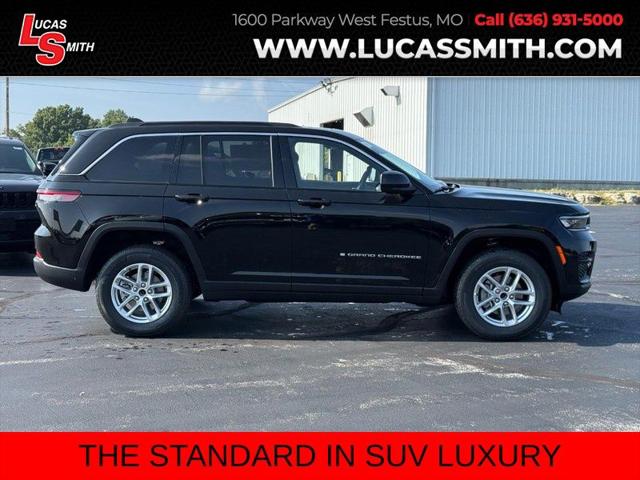 2025 Jeep Grand Cherokee GRAND CHEROKEE LAREDO X 4X4
