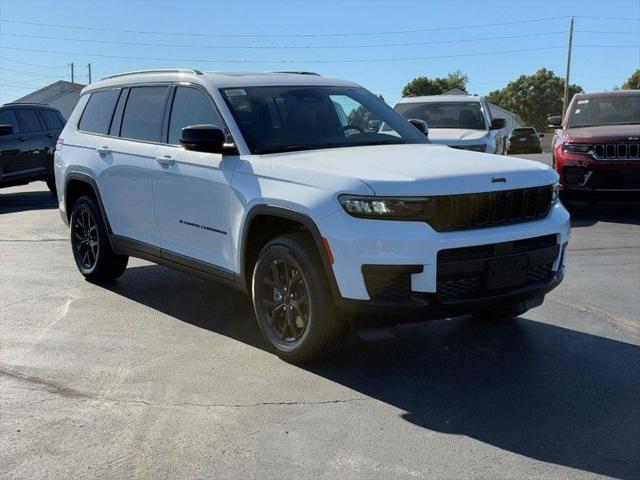 2025 Jeep Grand Cherokee GRAND CHEROKEE L ALTITUDE X 4X4