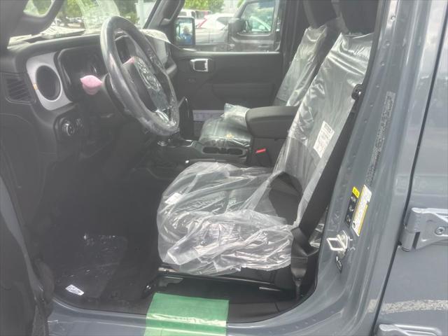 2025 Jeep Gladiator GLADIATOR SPORT S 4X4