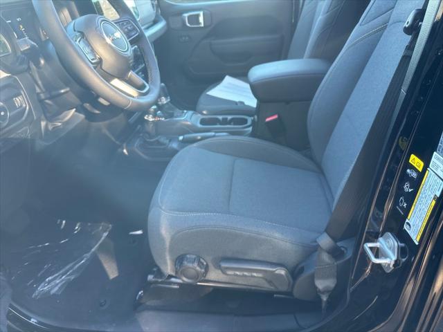 2025 Jeep Wrangler WRANGLER 4-DOOR SPORT S 2025 Jeep Wrangler WRANGLER 4-DOOR SPORT S