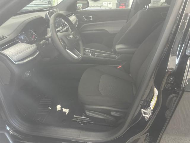 2025 Jeep Compass COMPASS SPORT 4X4