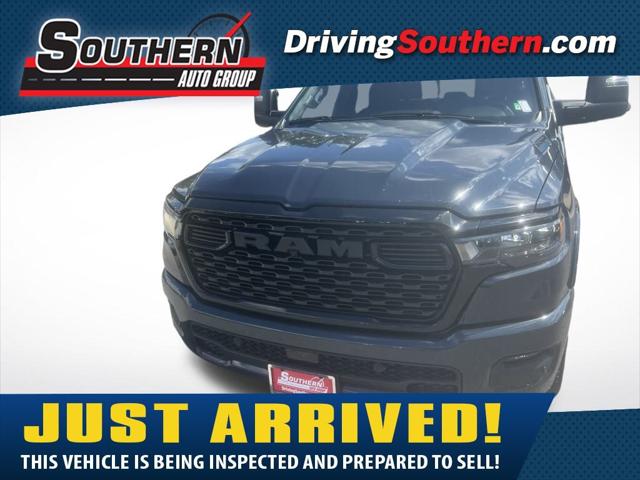 2025 RAM Ram 1500 RAM 1500 BIG HORN CREW CAB 4X4 57 BOX