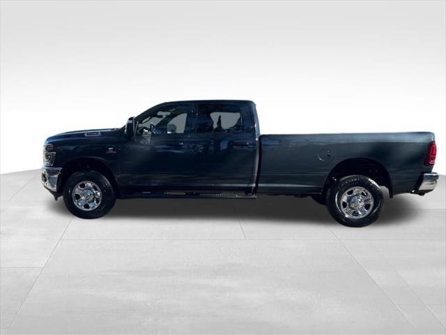 2026 RAM Ram 2500 RAM 2500 TRADESMAN CREW CAB 4X4 8 BOX