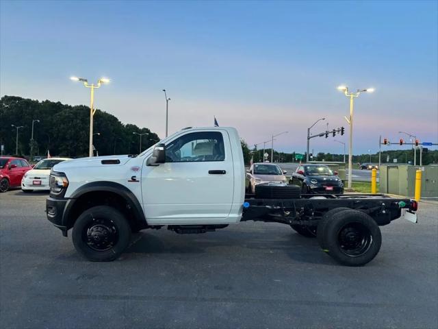 2024 RAM Ram 5500 Chassis Cab RAM 5500 TRADESMAN CHASSIS REGULAR CAB 4X4 60 CA 2024 RAM Ram 5500 Chassis Cab RAM 5500 TRADESMAN CHASSIS REGULAR CAB 4X4 60 CA