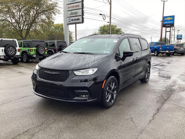 2026 Chrysler Pacifica PACIFICA LIMITED AWD