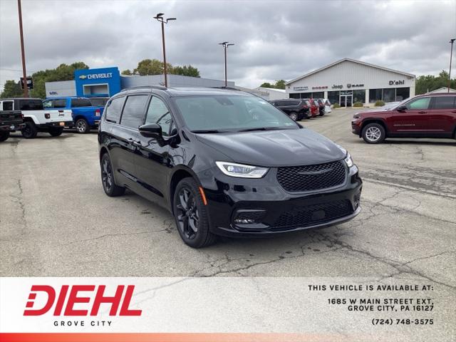 2026 Chrysler Pacifica PACIFICA LIMITED AWD