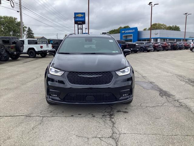 2026 Chrysler Pacifica PACIFICA LIMITED AWD