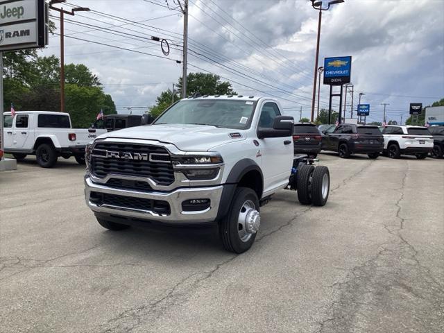 2025 RAM Ram 5500 Chassis Cab RAM 5500 TRADESMAN CHASSIS REGULAR CAB 4X4 60 CA