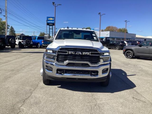 2025 RAM Ram 5500 Chassis Cab RAM 5500 TRADESMAN CHASSIS REGULAR CAB 4X4 84 CA