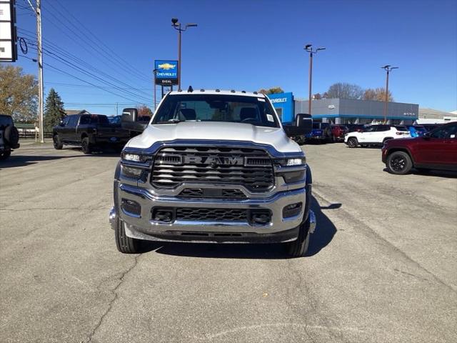 2026 RAM Ram 5500 Chassis Cab RAM 5500 TRADESMAN CHASSIS REGULAR CAB 4X4 84 CA